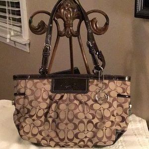 Coach Signature Pleated Gallery Tote A1032-F14281